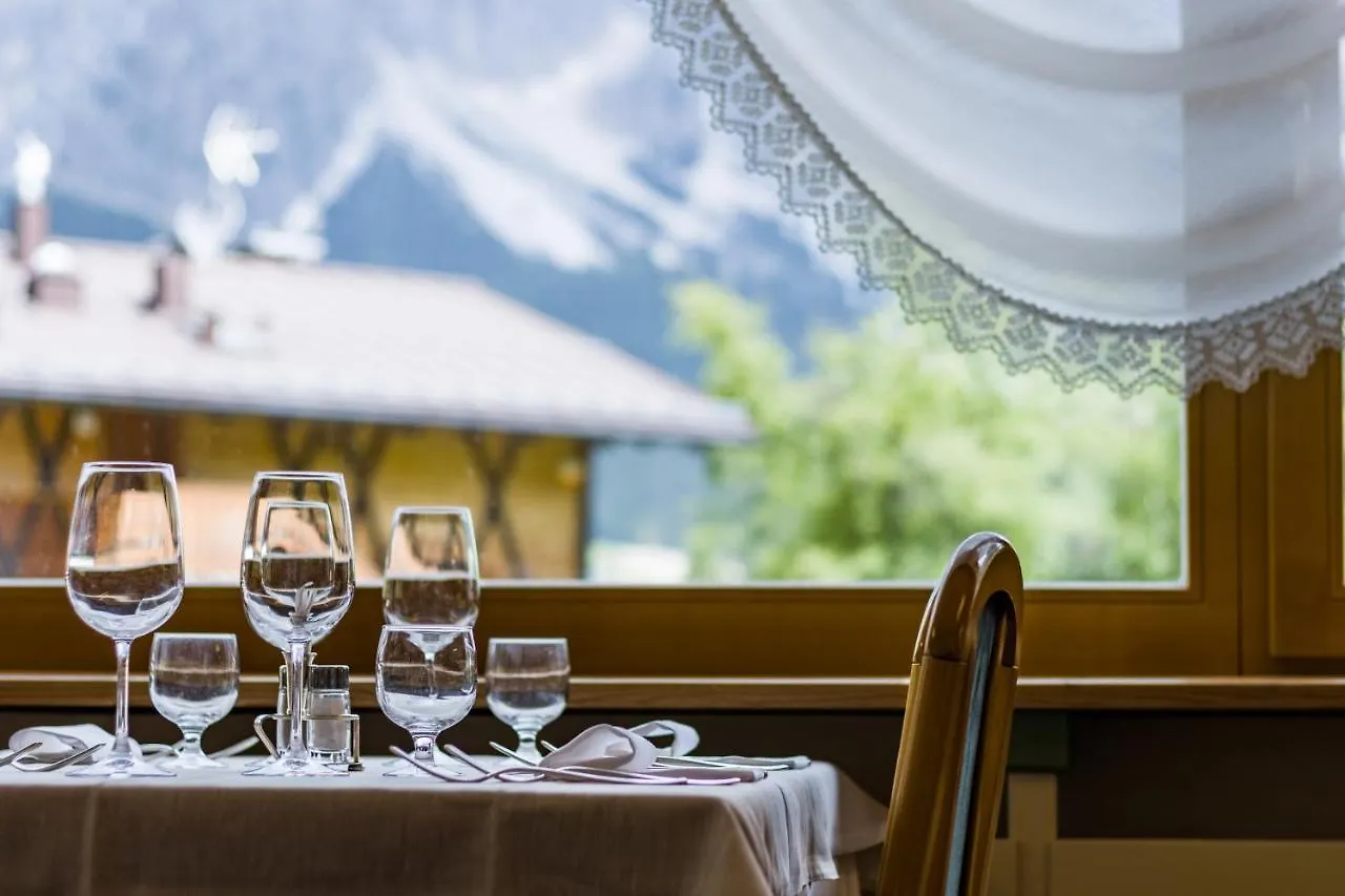 Hotel Villa Argentina Cortina dʼAmpezzo Olaszország