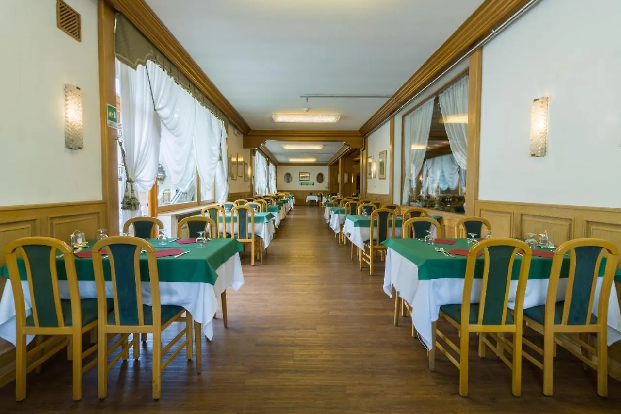 Hotel Villa Argentina Cortina dʼAmpezzo Olaszország