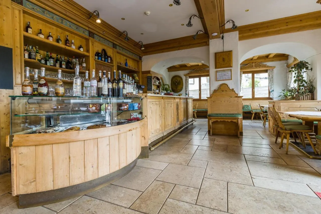 Hotel Villa Argentina Cortina dʼAmpezzo 3*,
