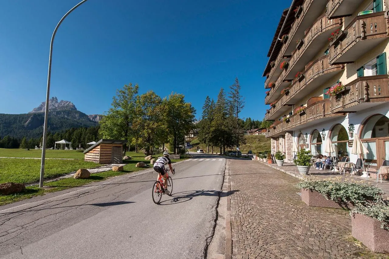 Hotel Villa Argentina Cortina dʼAmpezzo